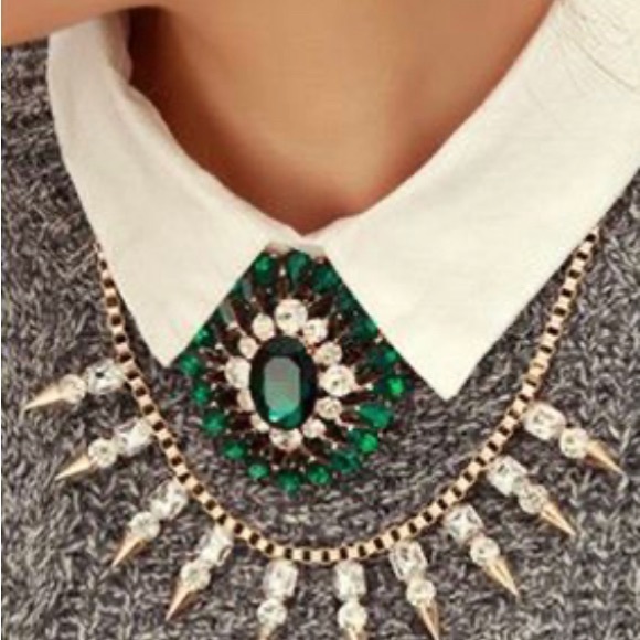 Vintage Bakelite butterscotch Carved flower clip made 1930 beautiful design - Picture 10 of 16